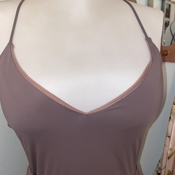 NWT Fashion Nova Bodysuit & Skirt Set - Picture 4 of 5